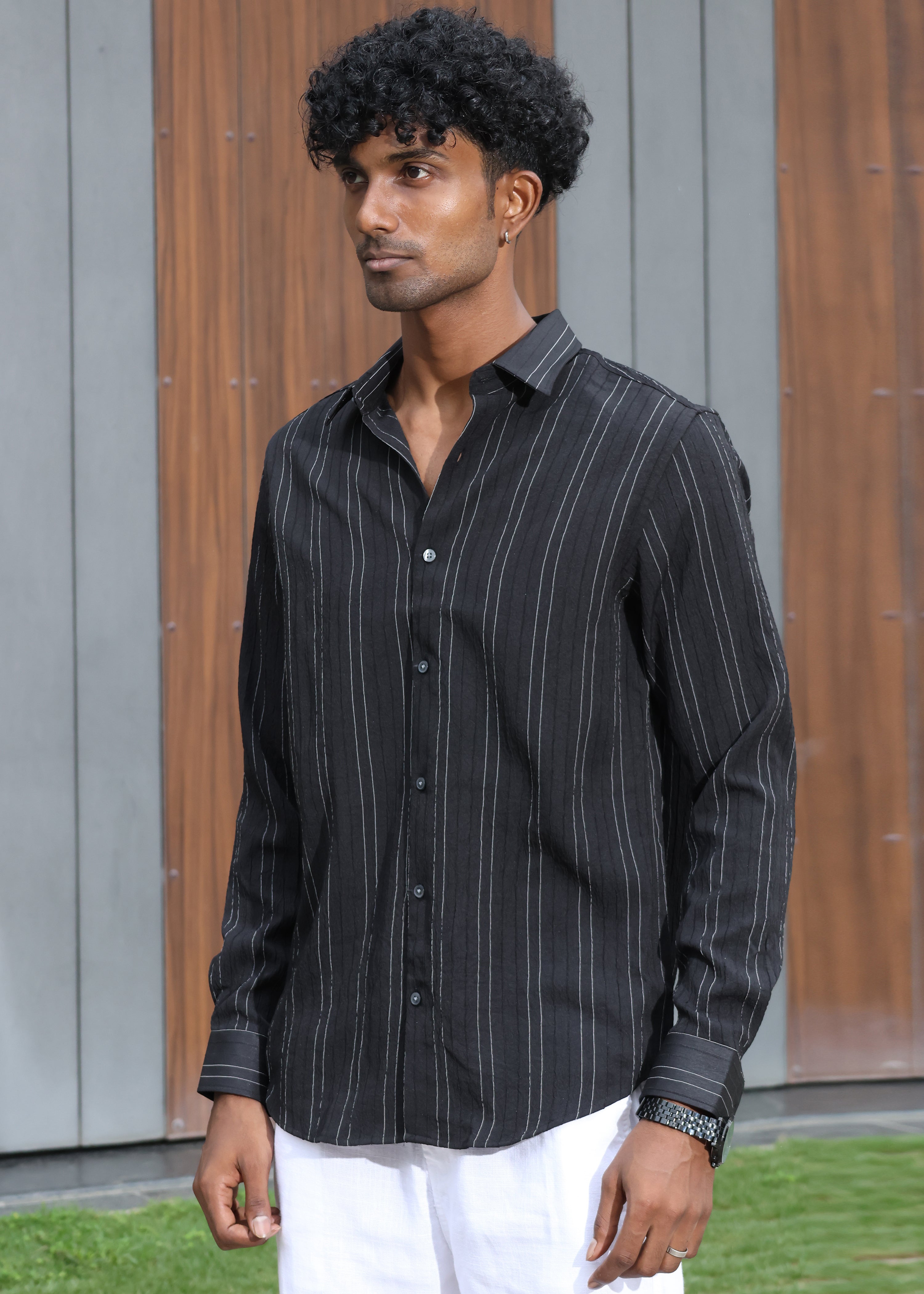 Men’s Classic Striped Casual Shirt - Black - Snipes