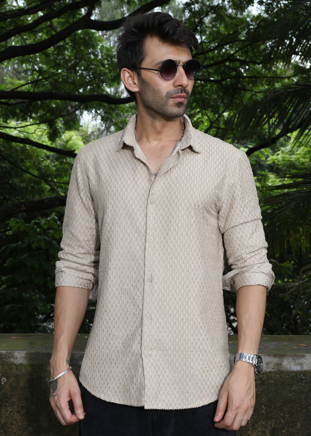 Self-Design Full-Sleeve Shirt - Sandal - Snipes