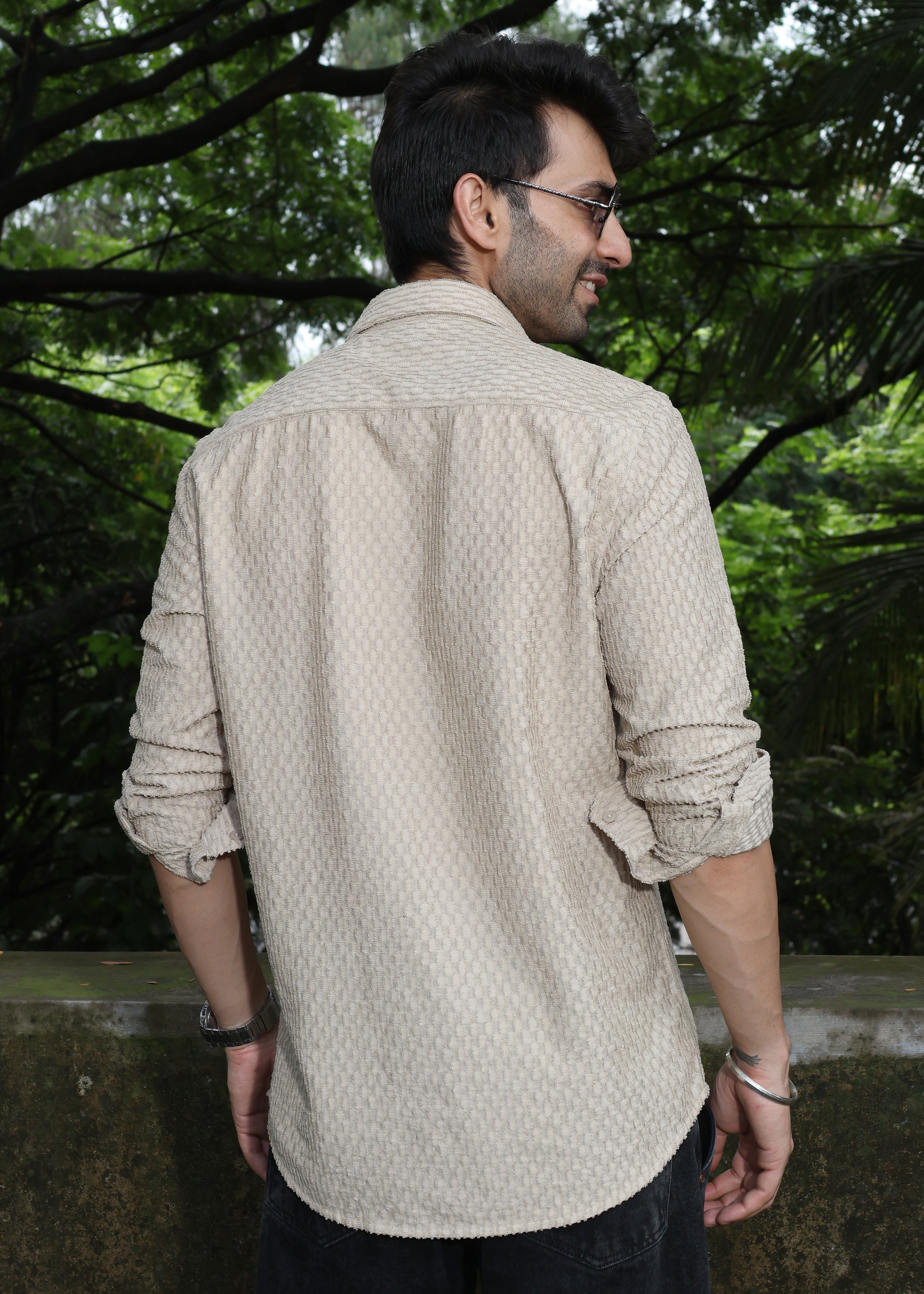 Self-Design Full-Sleeve Shirt - Sandal - Snipes