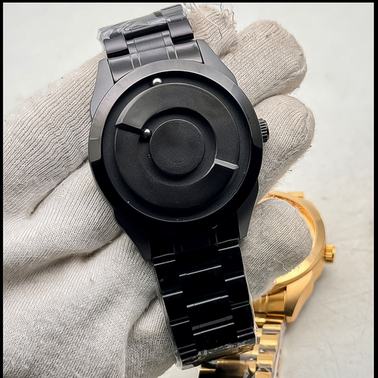 Black Minimalist Magnetic Ball Watch