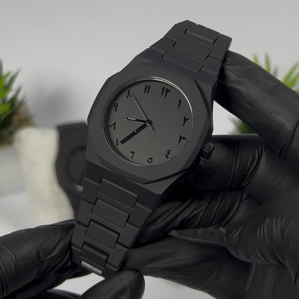 Matte Black Arabic Watch - Snipes